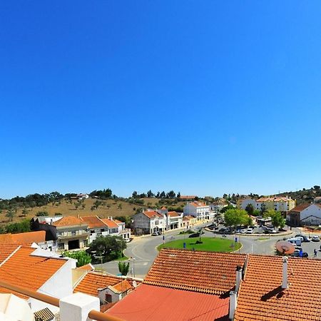 Apartamentos Bau-Doce Cercal do Alentejo Phòng bức ảnh